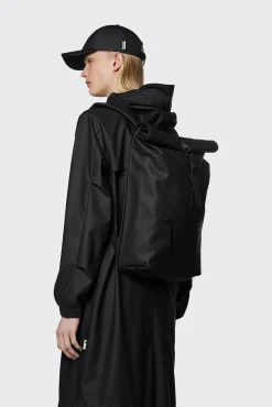 Rugzak Rains Rolltop Rucksack Black 13L -Slaapzak Verkoop 13160 black men 1