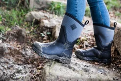 Snowboot Muck Boot Women Arctic Sport II Mid Black Grey -Slaapzak Verkoop AS2M 10120Arctic20Sport20II20Mid20op20steen.jpeg